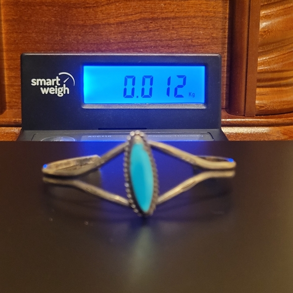 Handmade Dainty Turquoise Silver Bracelet - Picture 3 of 4